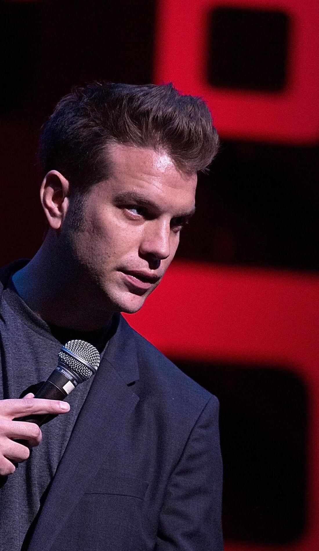 Anthony Jeselnik in Los Angeles, 2024 Showtime Tickets SeatGeek