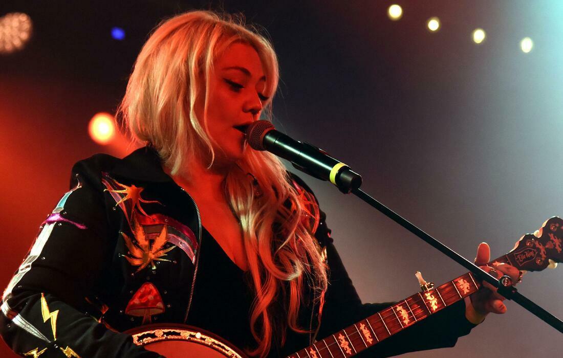 Elle King (18+)