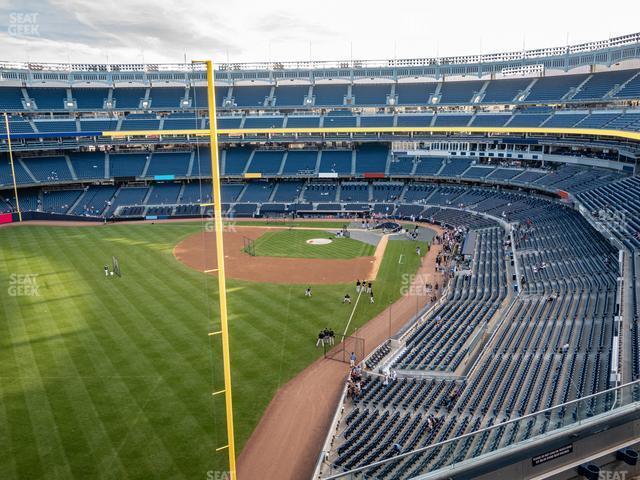 Seating view for Yankee Stadium Section Jim Beam Suite 320 B