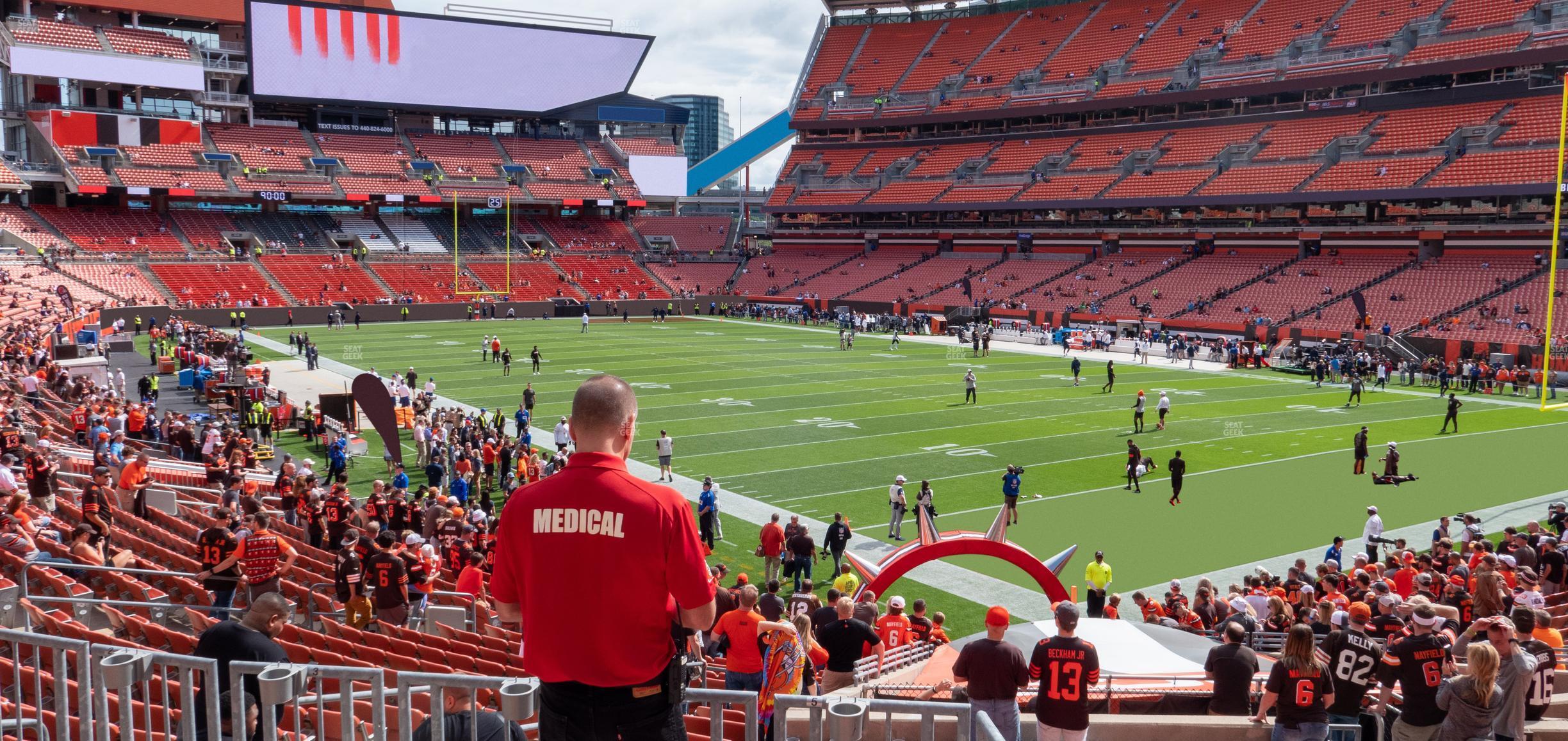 Seating view for Huntington Bank Field Section 141