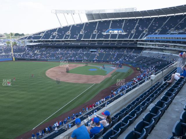 Seating view for Kauffman Stadium Section 403 R