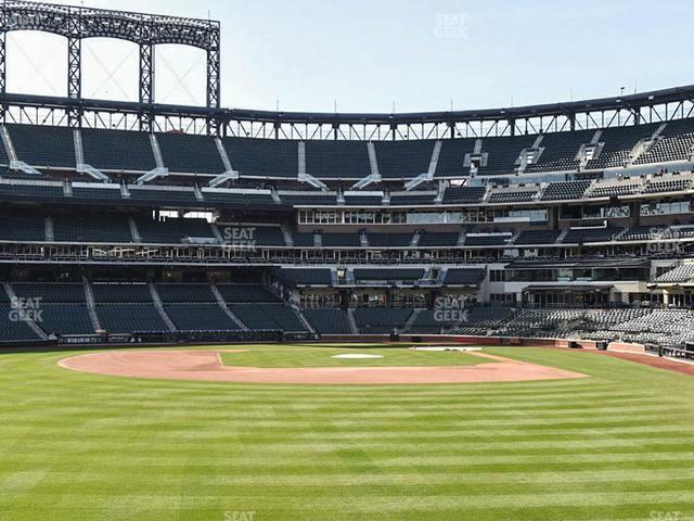 Seating view for Citi Field Section 135