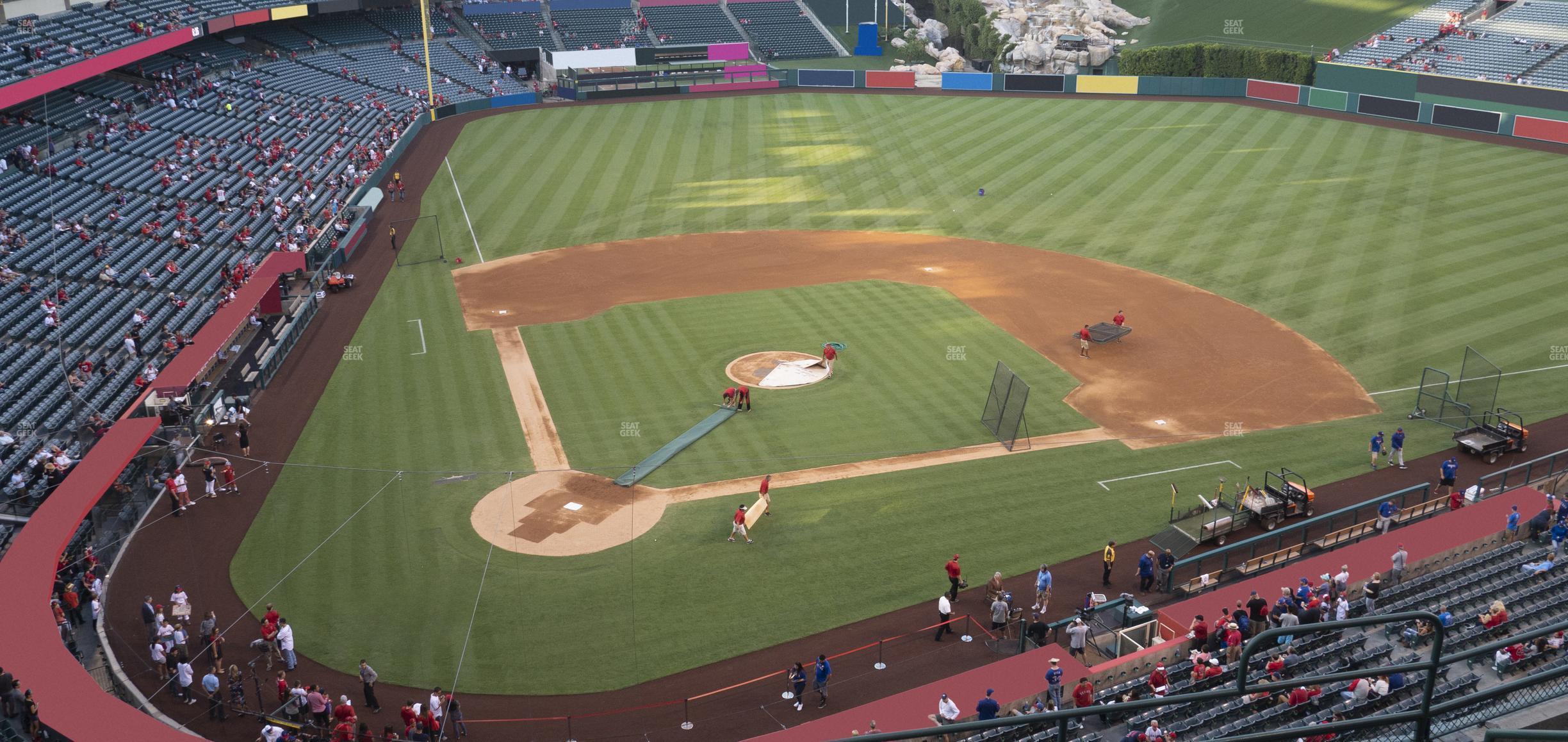 Seating view for Angel Stadium of Anaheim Section 422