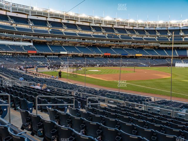 Seating view for Yankee Stadium Section Field Level 112