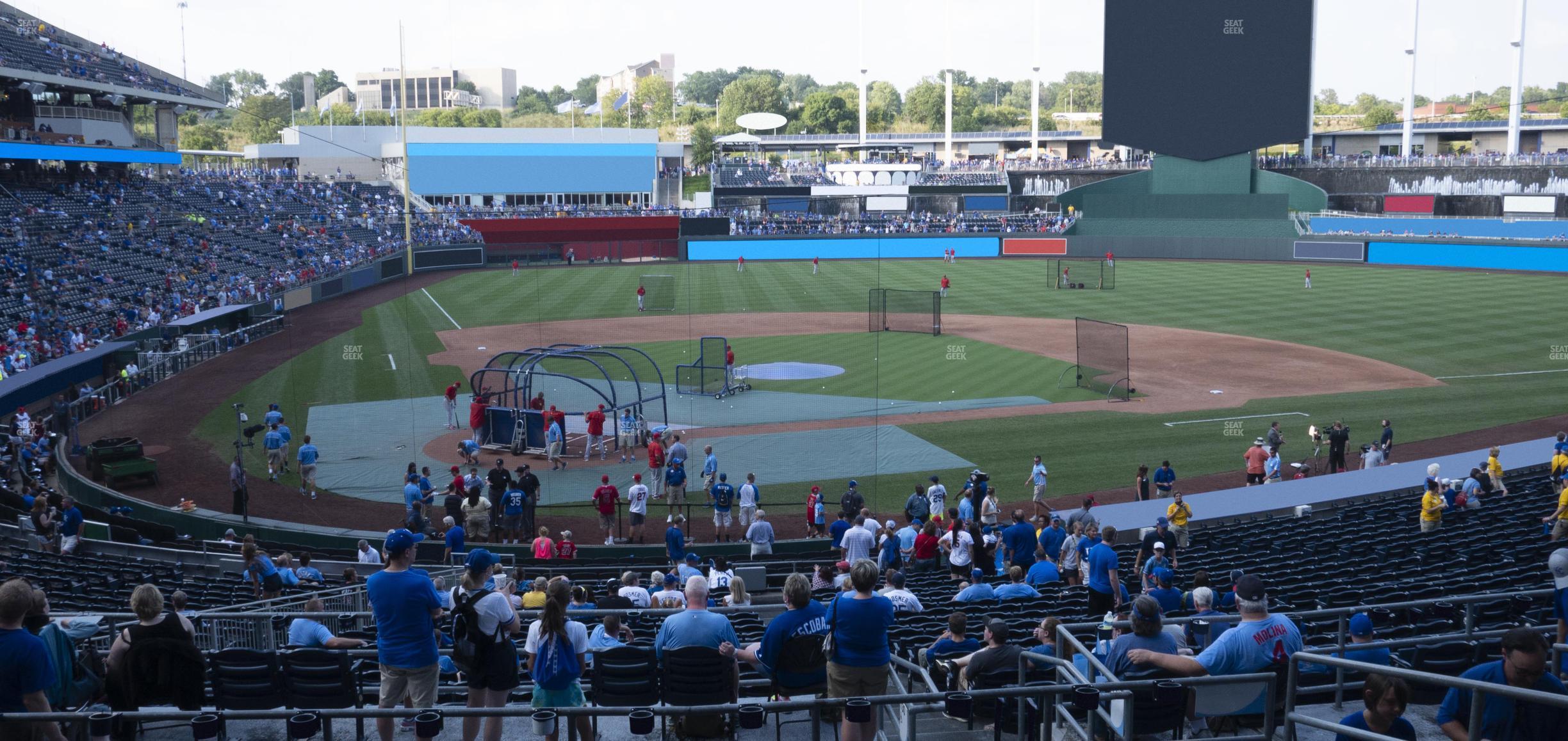 Seating view for Kauffman Stadium Section 230