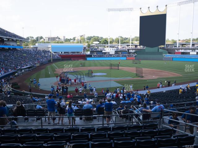 Seating view for Kauffman Stadium Section 230