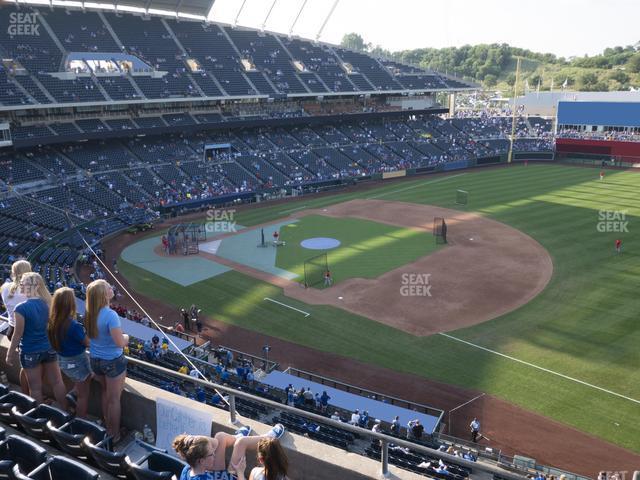 Seating view for Kauffman Stadium Section 433 R