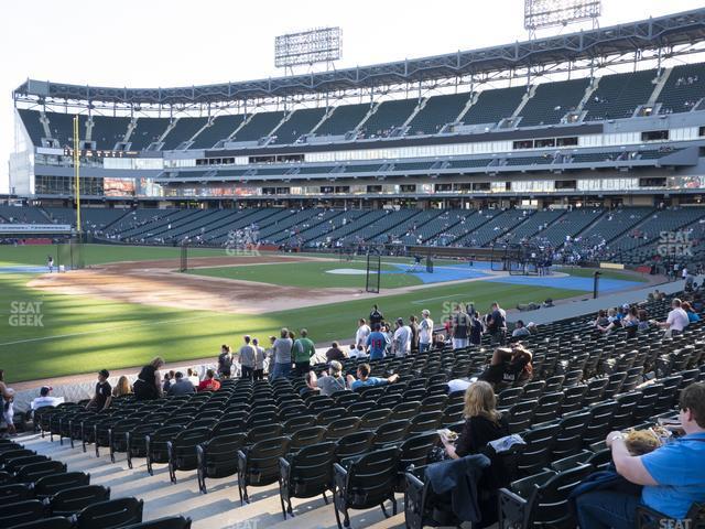 Seating view for Guaranteed Rate Field Section 146