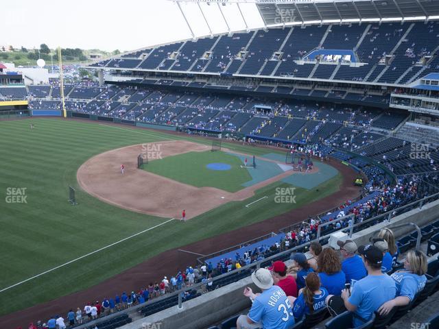 Seating view for Kauffman Stadium Section 405 R