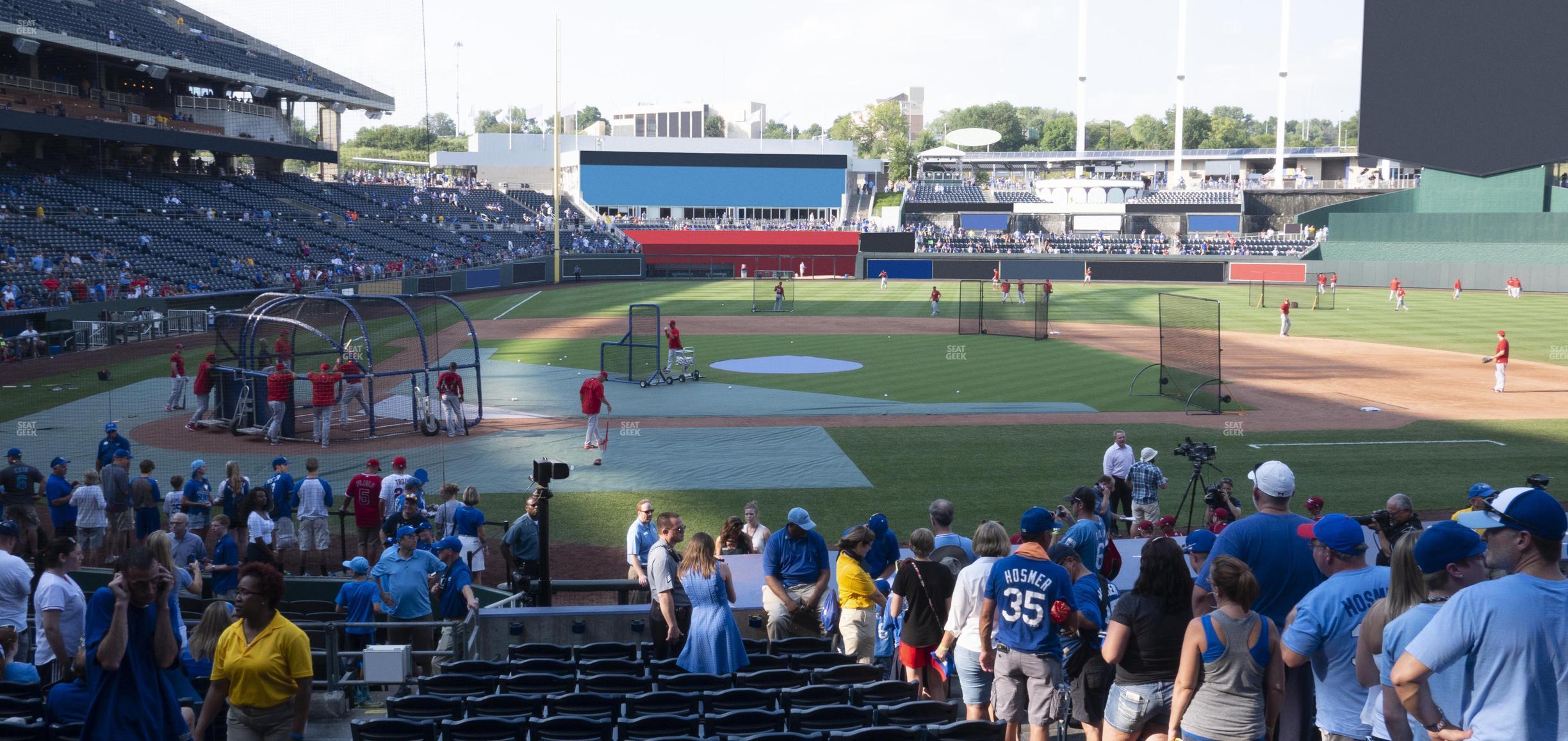 Seating view for Kauffman Stadium Section 132