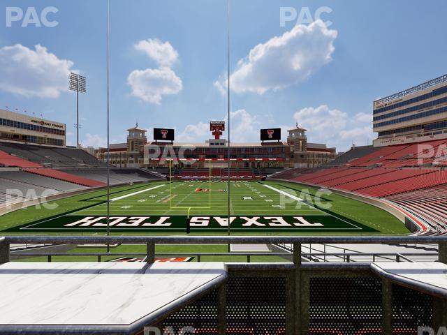 Seating view for Jones AT&T Stadium Section 4