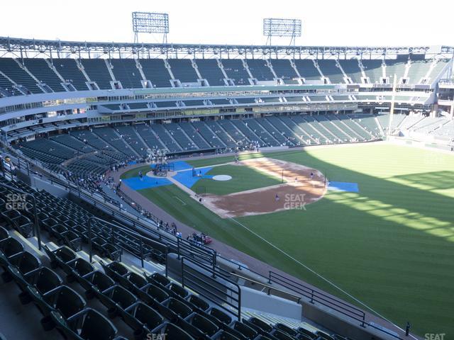 Seating view for Guaranteed Rate Field Section 512