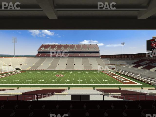 Seating view for Gaylord Family Oklahoma Memorial Stadium Section 4