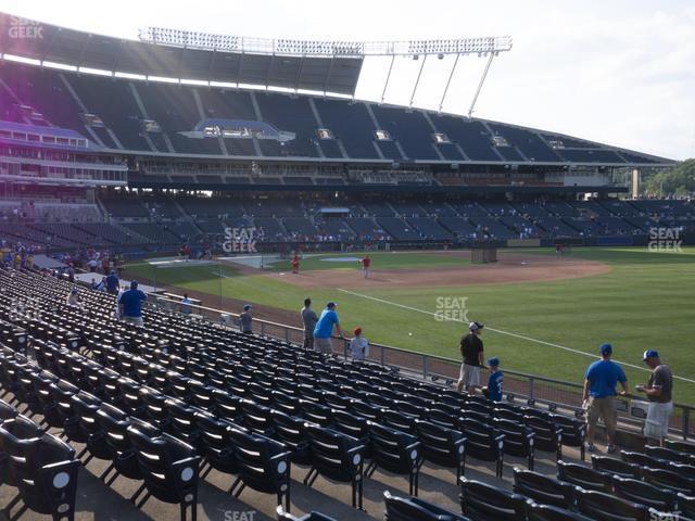 Seating view for Kauffman Stadium Section 143