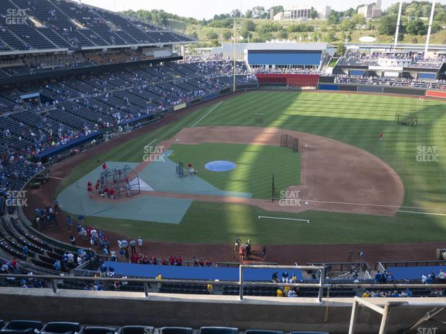 Seating view for Kauffman Stadium Section 429 R