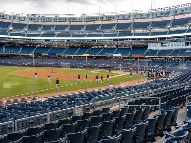 Seating view for Yankee Stadium Section Field Level 129