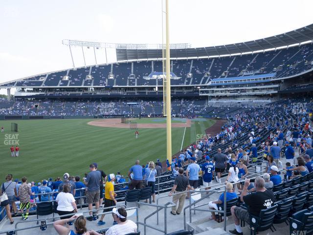 Seating view for Kauffman Stadium Section 206