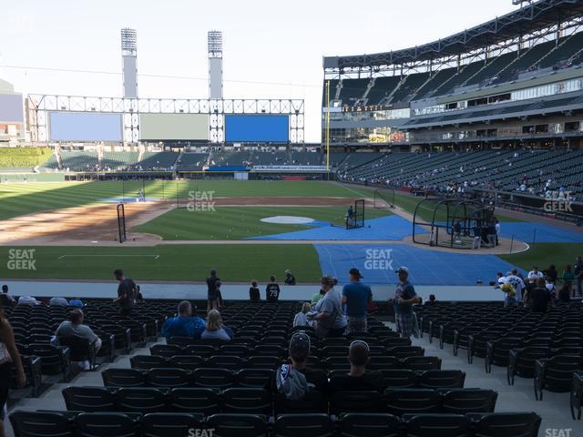 Seating view for Guaranteed Rate Field Section 138