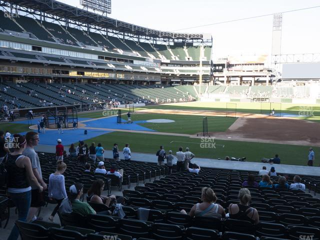 Seating view for Guaranteed Rate Field Section 123