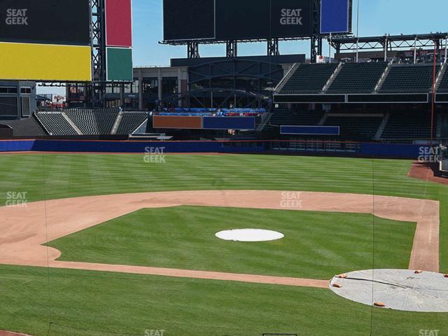 Seating view for Citi Field Section Hyundai Club 119