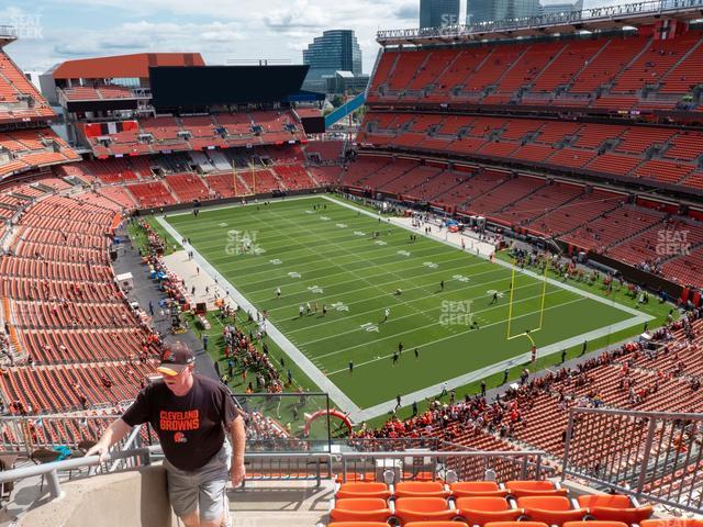 Seating view for Huntington Bank Field Section 543