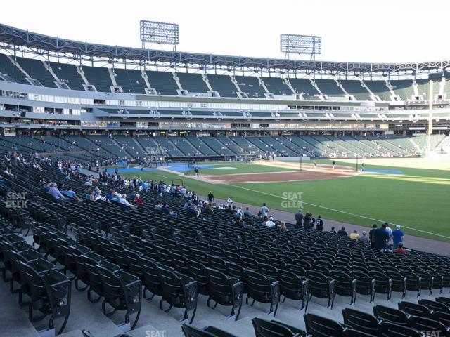 Seating view for Guaranteed Rate Field Section 113