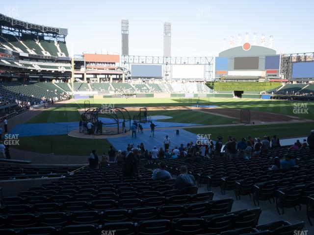 Seating view for Guaranteed Rate Field Section 129