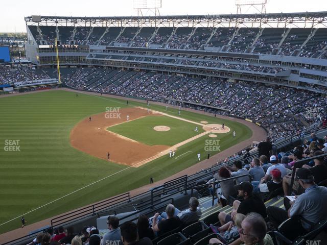 Seating view for Guaranteed Rate Field Section 548