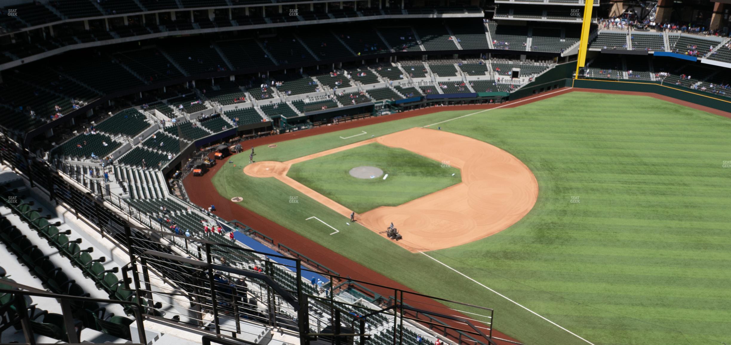 Seating view for Globe Life Field Section 321