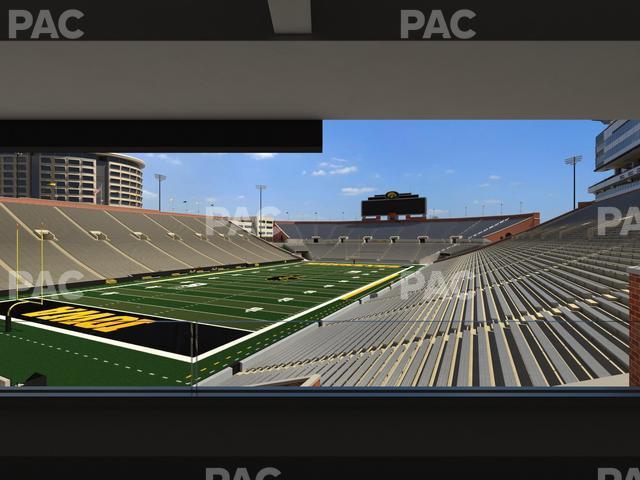 Seating view for Kinnick Stadium Section Ironmen Box 10