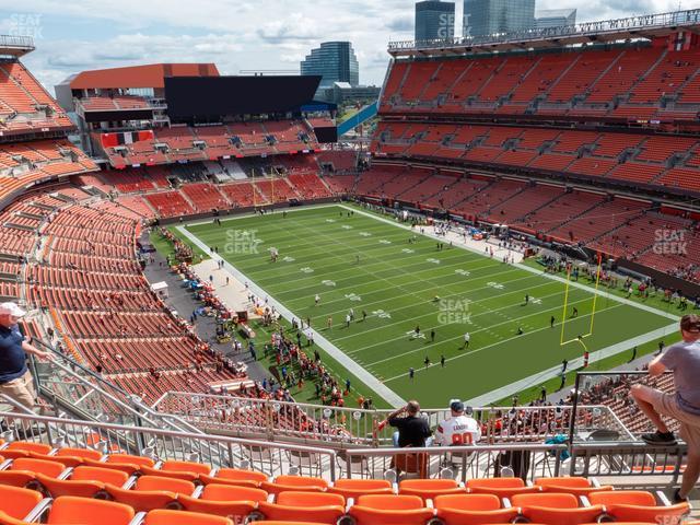 Seating view for Huntington Bank Field Section 542