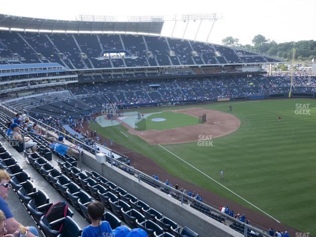 Seating view for Kauffman Stadium Section 438