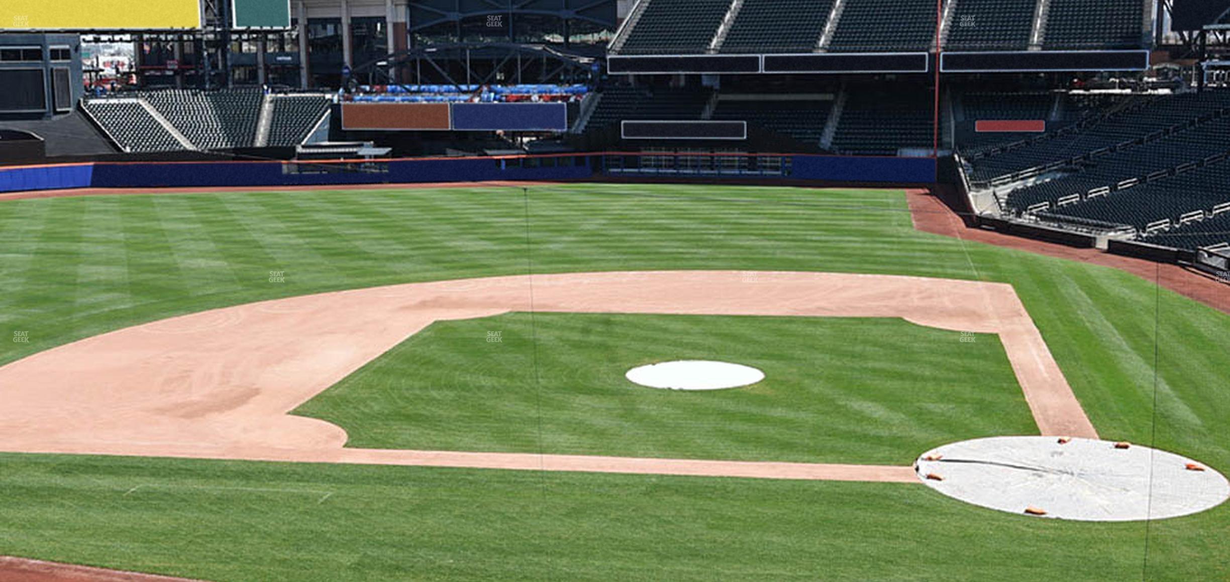 Seating view for Citi Field Section Empire Suite 229