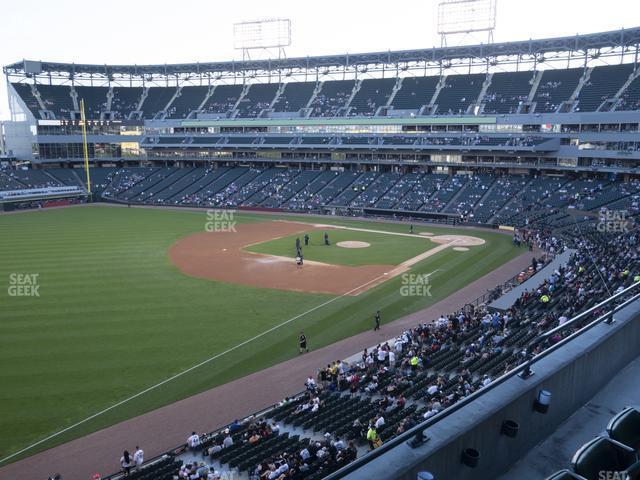 Seating view for Guaranteed Rate Field Section 350