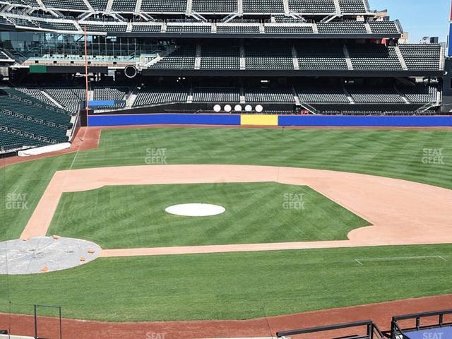 Seating view for Citi Field Section Empire Suite 214