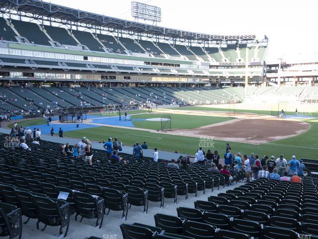 Seating view for Guaranteed Rate Field Section 120