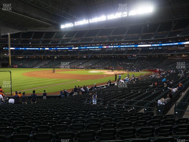 Seating view for Minute Maid Park Section 107