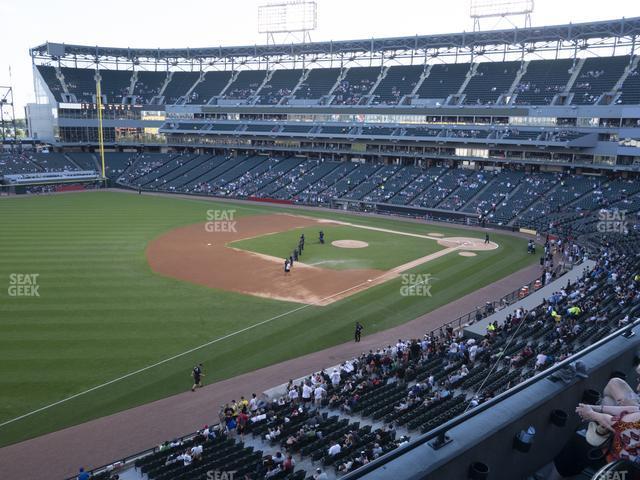 Seating view for Guaranteed Rate Field Section 348