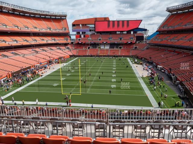 Seating view for Huntington Bank Field Section 348