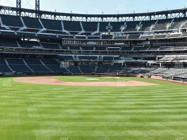 Seating view for Citi Field Section 136