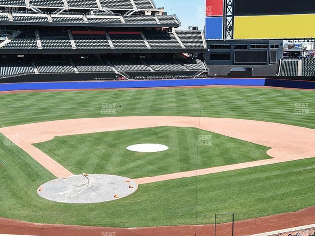 Seating view for Citi Field Section Empire Suite 218