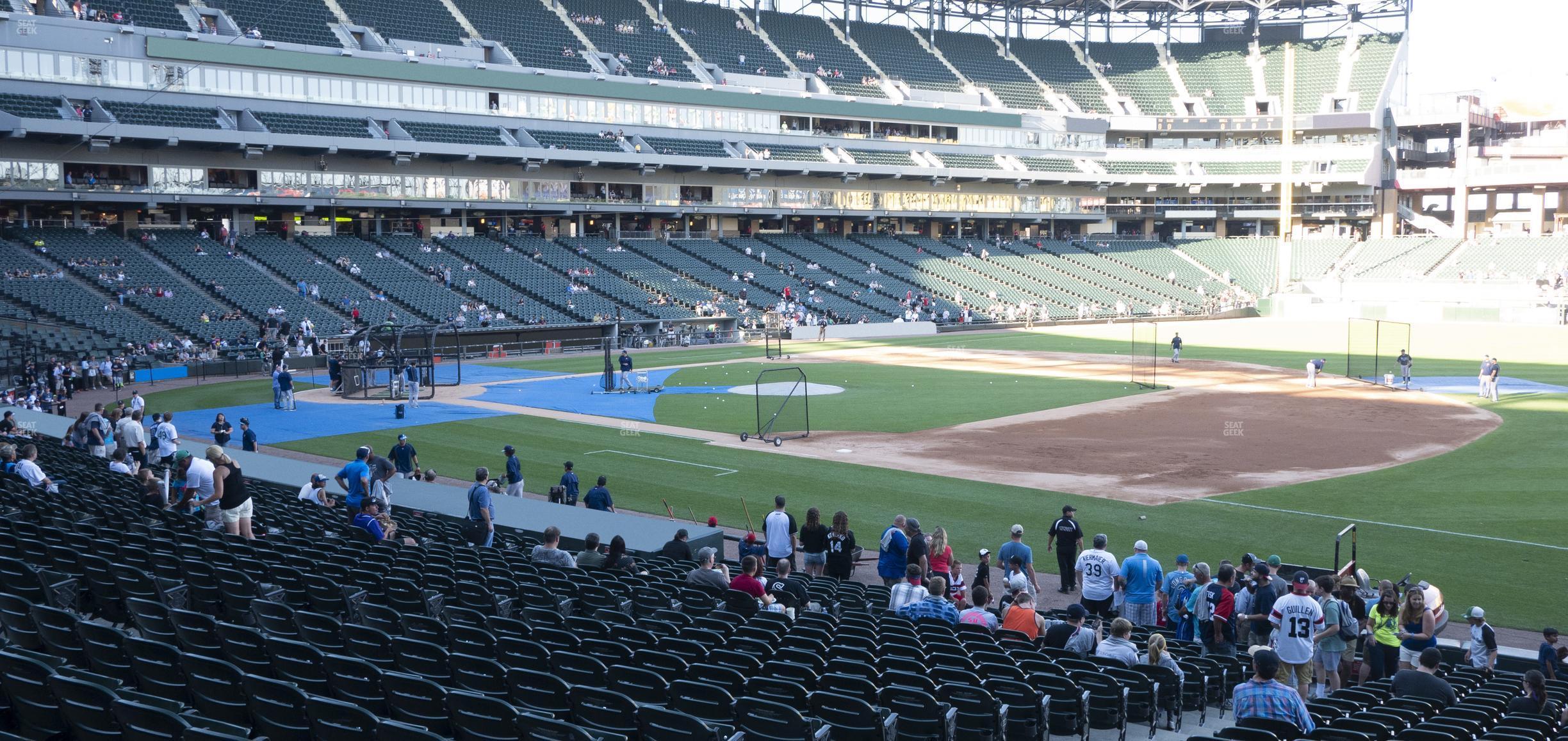 Seating view for Guaranteed Rate Field Section 119