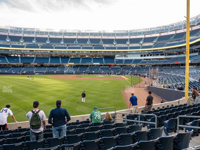 Seating view for Yankee Stadium Section Field Level 133