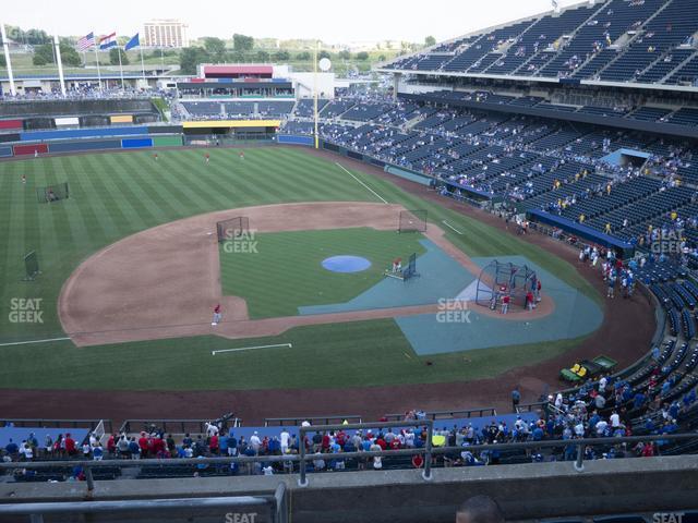 Seating view for Kauffman Stadium Section 411 R