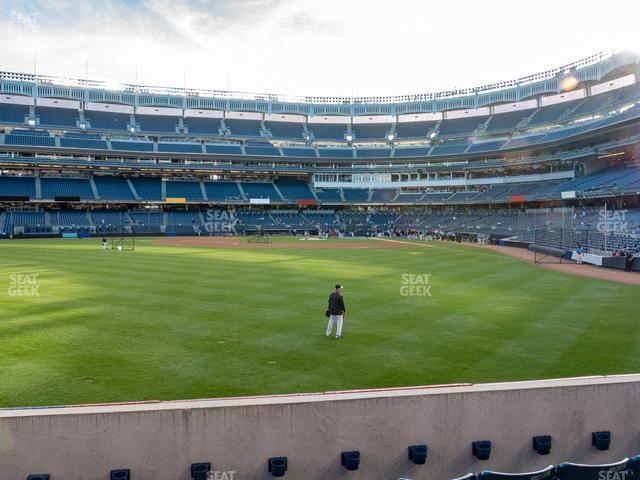 Seating view for Yankee Stadium Section Field Level 135