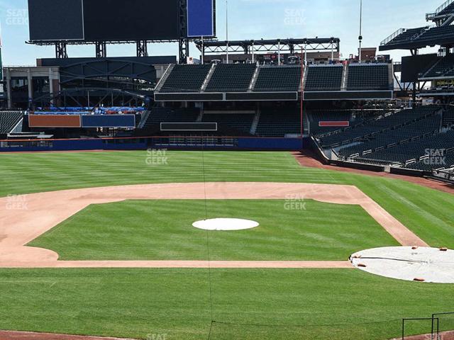 Seating view for Citi Field Section Hyundai Club 120