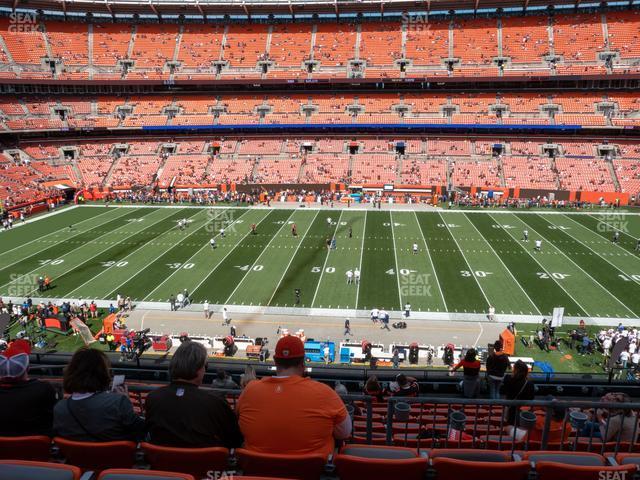 Seating view for Huntington Bank Field Section Club 309