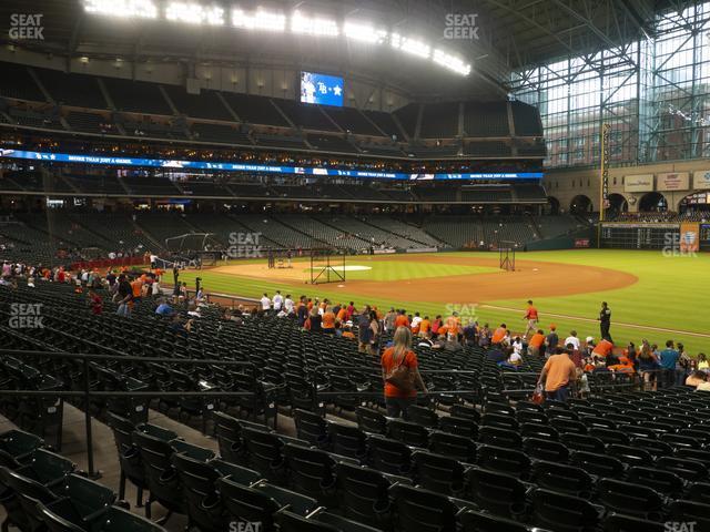 Seating view for Minute Maid Park Section 131