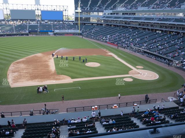 Seating view for Guaranteed Rate Field Section 340