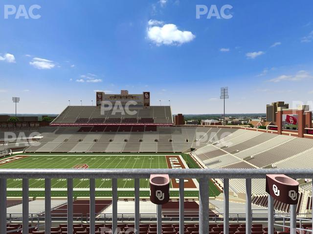 Seating view for Gaylord Family Oklahoma Memorial Stadium Section 126